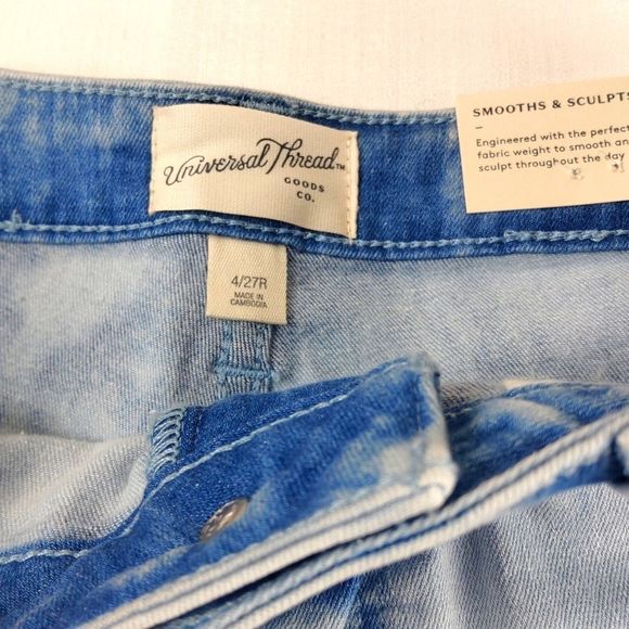 Universal Thread High Rise Acid Wash Frayed Hem Denim Shorts New Size 4 - Picture 4 of 11